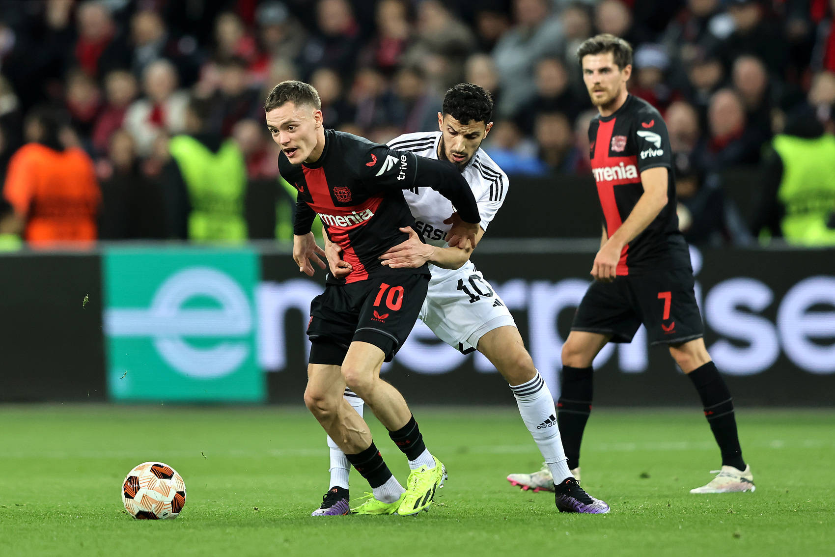 NBA总决赛今晨走向成谜，AC米兰手感冰凉，赛场秩序良好，资深球员宣示担当的简单介绍