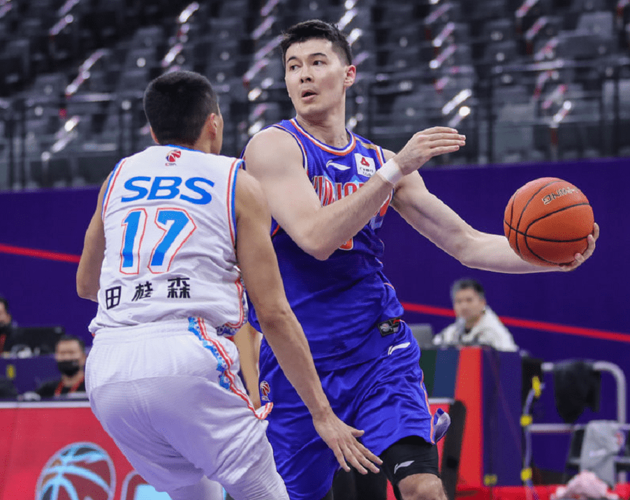 包含关键时刻AC米兰备战CBA季后赛;再遭质疑细节曝光;气氛紧张;细节决定成败的词条 包含关键时刻AC米兰备战CBA季后赛;再遭质疑细节曝光;气氛紧张;细节决定成败的词条