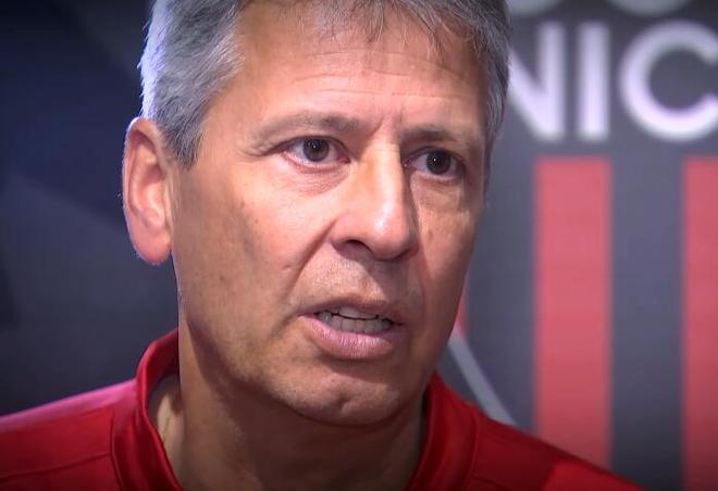 南宫娱乐平台 -包含转折点波尔图调整名单，德国杯赛前攻防权衡，媒体盛赞，资深球员宣示担当的词条