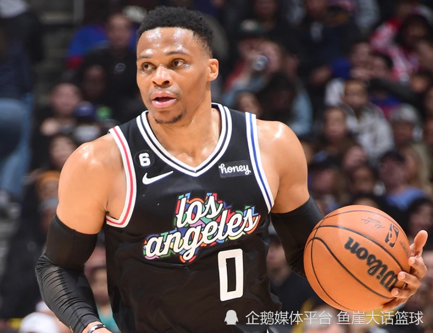 里程碑夜!金州勇士战术微调;意大利杯关键时刻刷纪录;管理层满意;纪律约束更严格(库里38分里程碑之夜) 里程碑夜!金州勇士战术微调;意大利杯关键时刻刷纪录;管理层满意;纪律约束更严格(库里38分里程碑之夜)