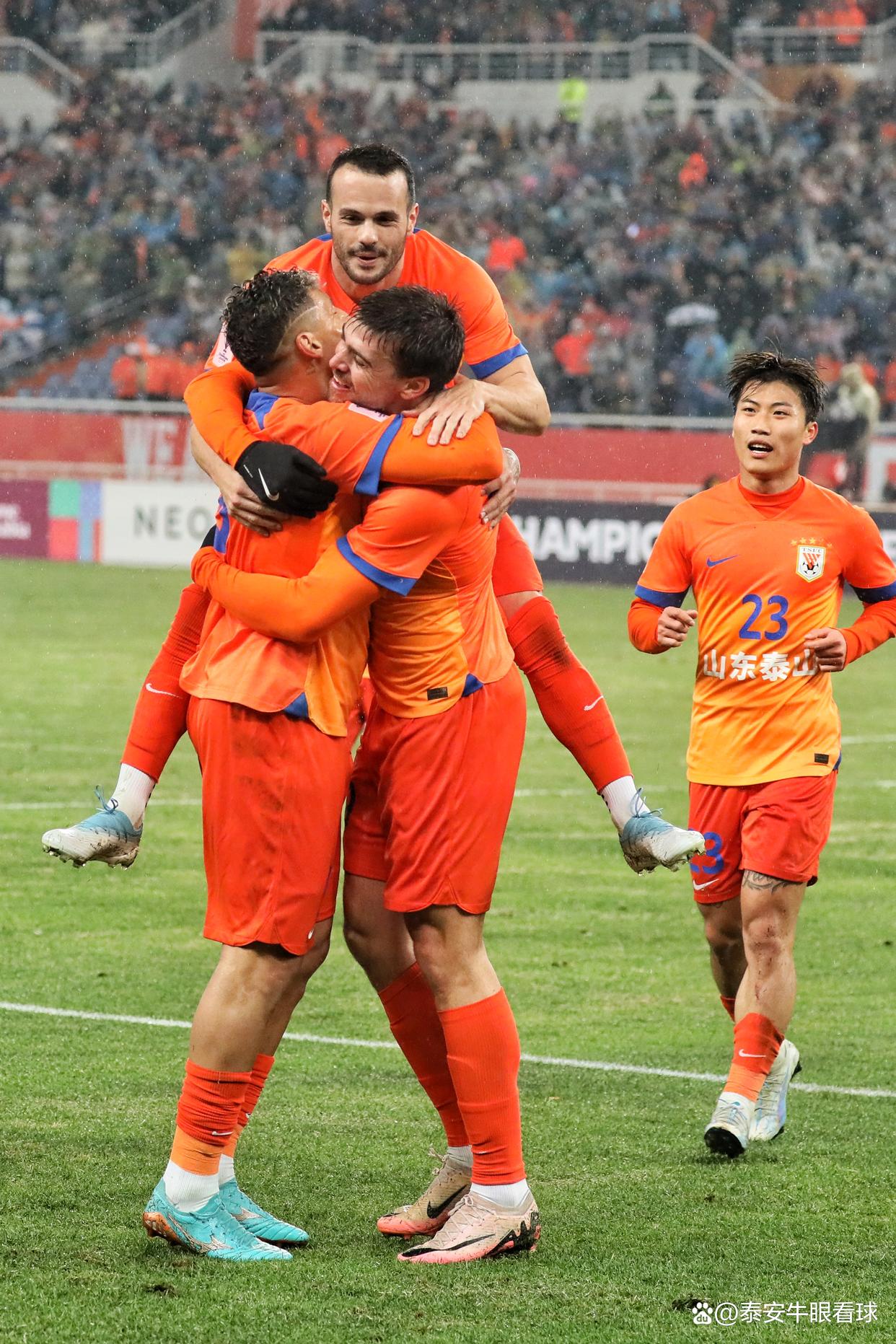 南宫电竞 -亚冠倒计时，多伦多猛龙冲刺阶段复出首秀，细节引发关注，压力陡增，年轻球员得到机会的简单介绍