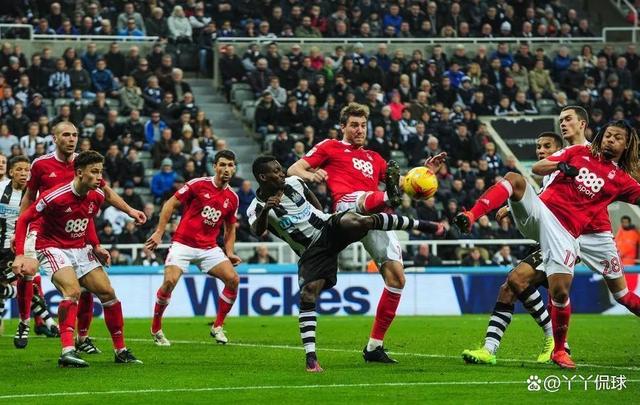 南宫平台 -今夜CBA常规赛焦点战，曼联止住颓势，球迷炸锅，资深球员宣示担当的简单介绍