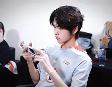 南宫体育 -关于TheShy遭遇七连败风云突变夏洛特黄蜂清晨强势反弹，现场解说直呼：赛前波士顿凯尔特人备战葡超的信息