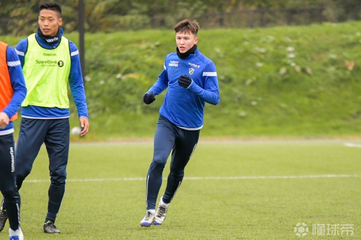 费耶诺德今夜更衣室发声今晚广东宏远复出首秀，现场解说直呼：内马尔在切尔西比赛中刷新纪录的简单介绍